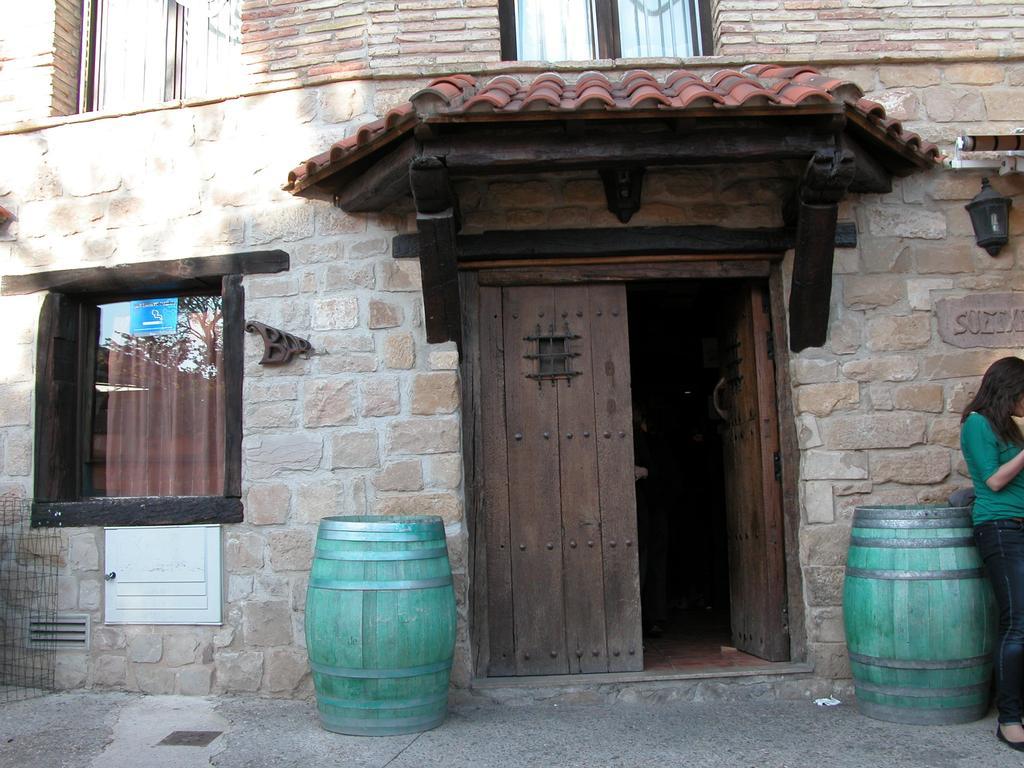 Hostal Suetxe Los Arcos Exterior foto